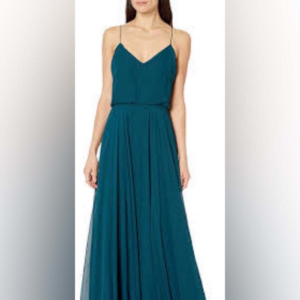 Jenny Yoo Inesse in Caspian Sea